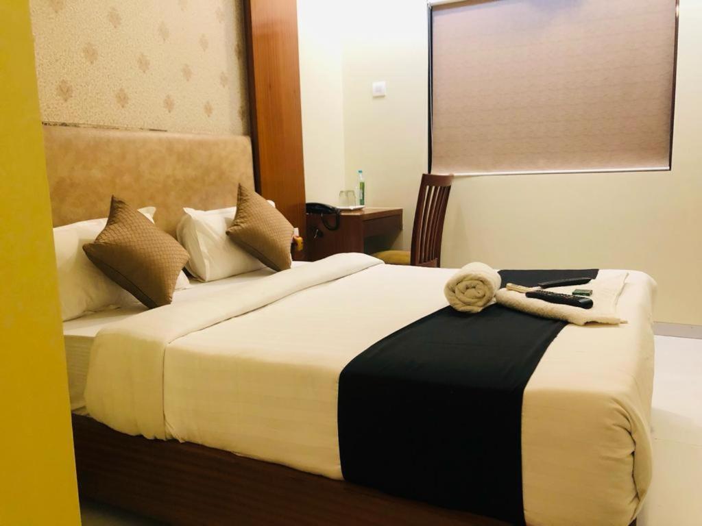 Glitz Hotels 7Even Hills- Nr International Airport Mumbai T2 Exterior foto